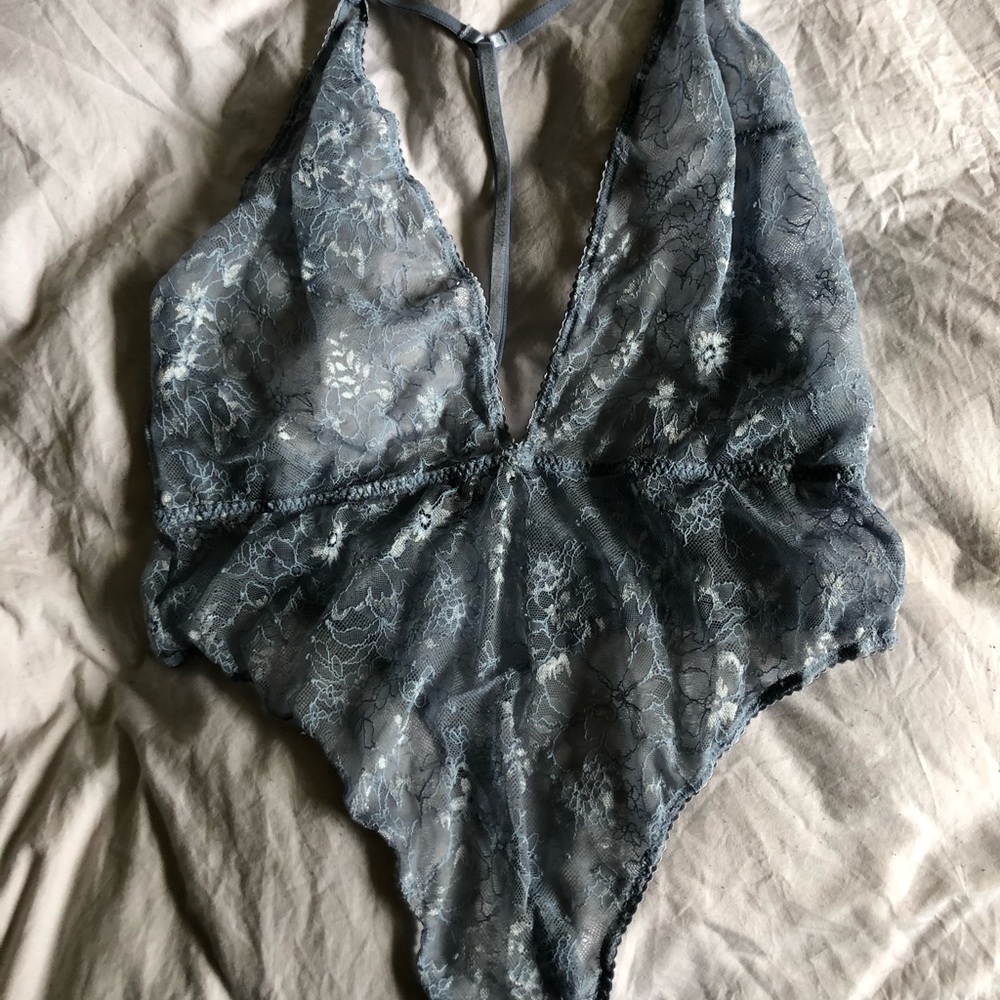 Victors secret teddy $12